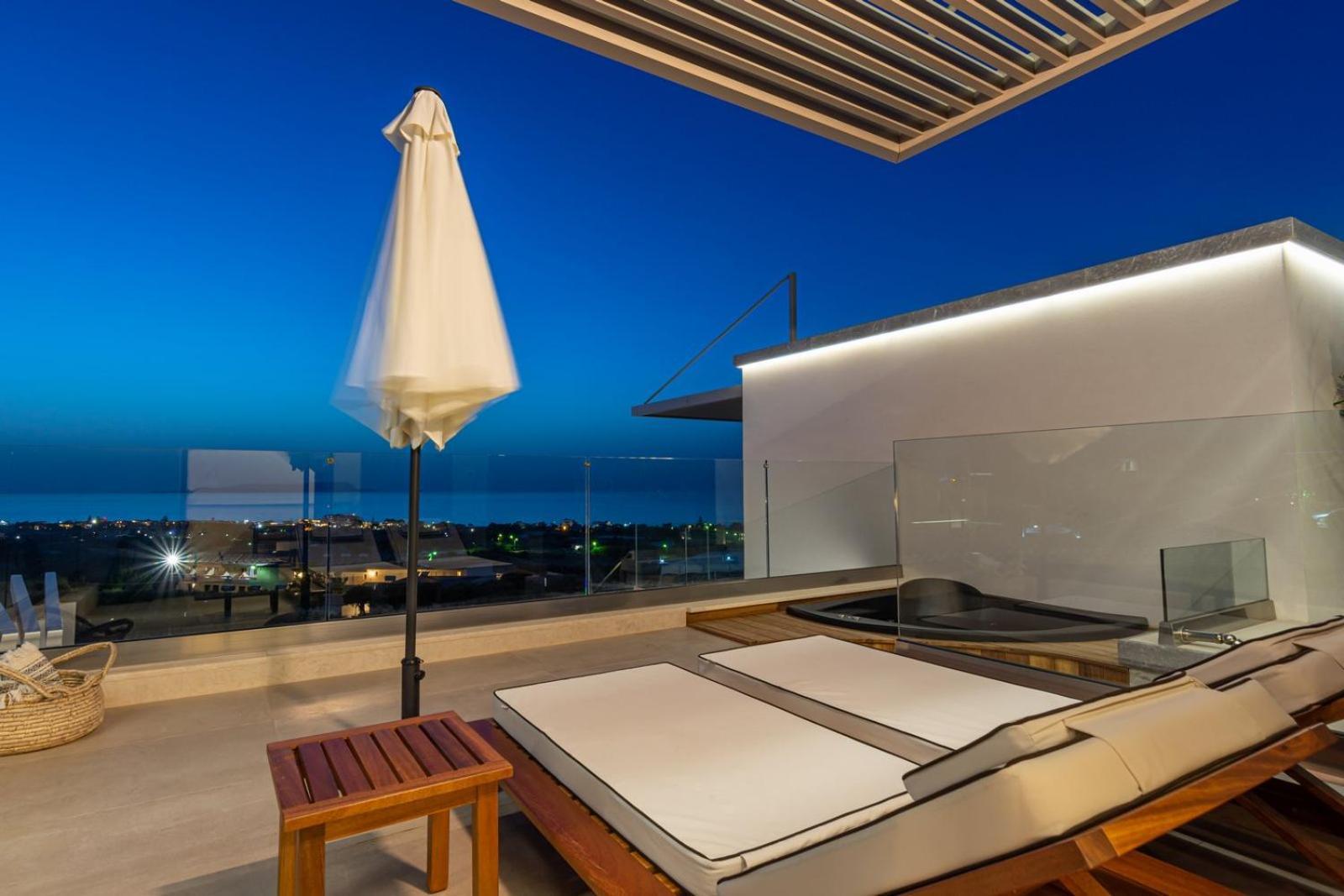 Onira Suite Dreams Limenas Chersonisou Exterior foto